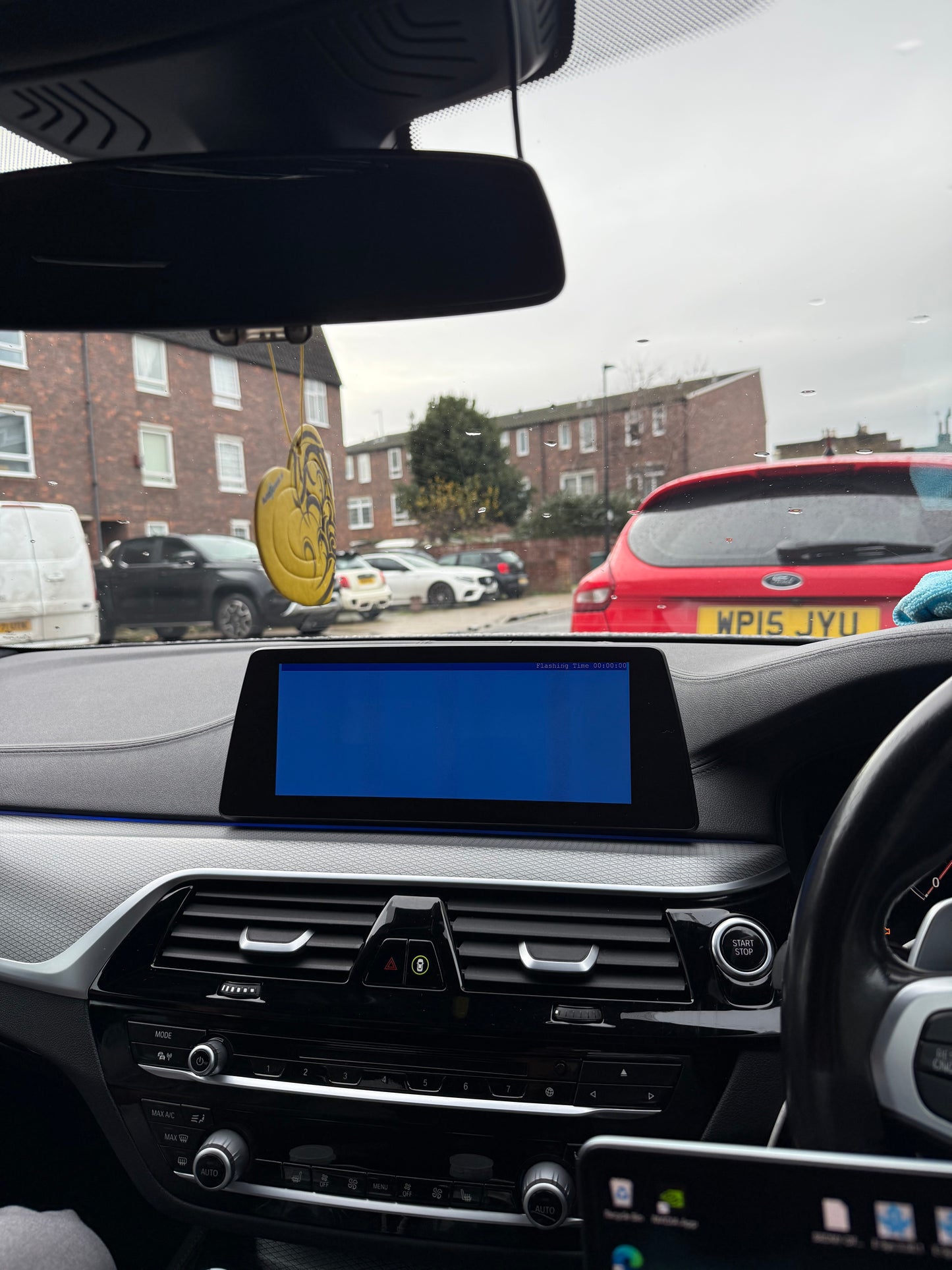 BMW Carplay FULLSCREEN + Video In Motion + Android Screen Mirroring ID5/6